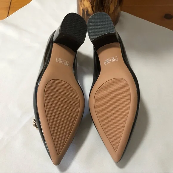 New Pearl Bow patent pumps - Picture 7 of 9